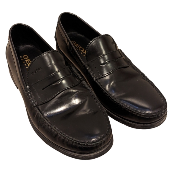 Geox Other - EUC Geox Patent Leather Penny Loafers Size 41